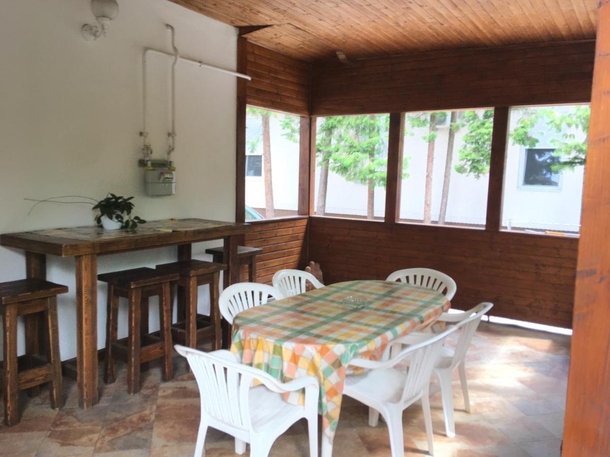 Honvéd apartmanház Balatonlelle Esterno foto
